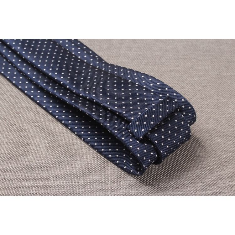 Cà Vạt Bản Rộng 8CM Họa Tiết Chấm Bi Màu Xanh Navy Đậm Phong Cách Công Sở Thanh Lịch