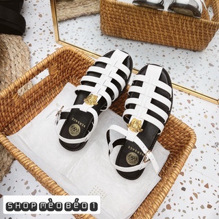 Sandal vs giọ mặt khoá fullbox