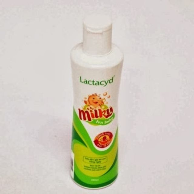 Sữa tắm gội cho bé Lactacyd Milky