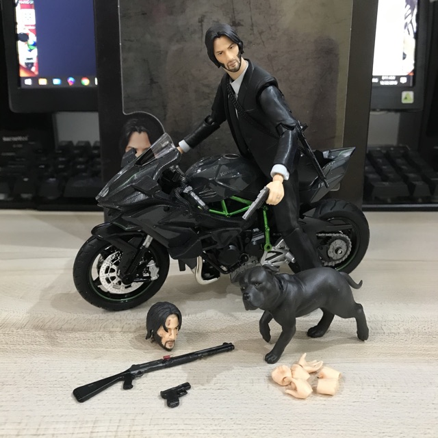 Mô hình Action figure MAFEX 085 nhân vật John Wick