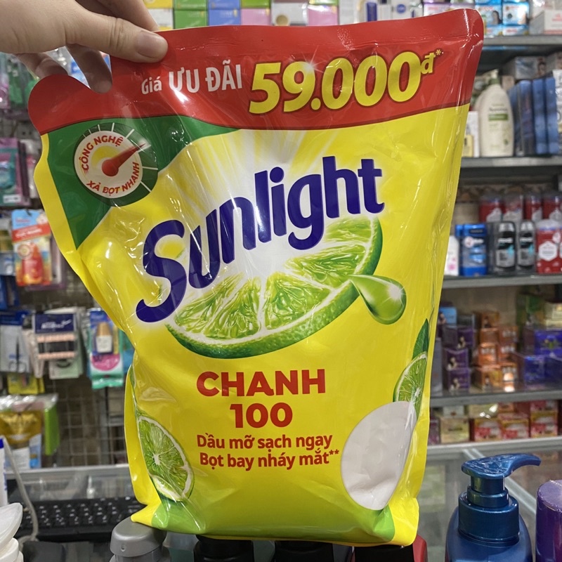 Nước rửa chén Sunlight Chanh 100 chiết xuất chanh tươi túi 2.6kg