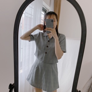 Set áo croptop và chân váy kẻ 🆕 ( hình thật )