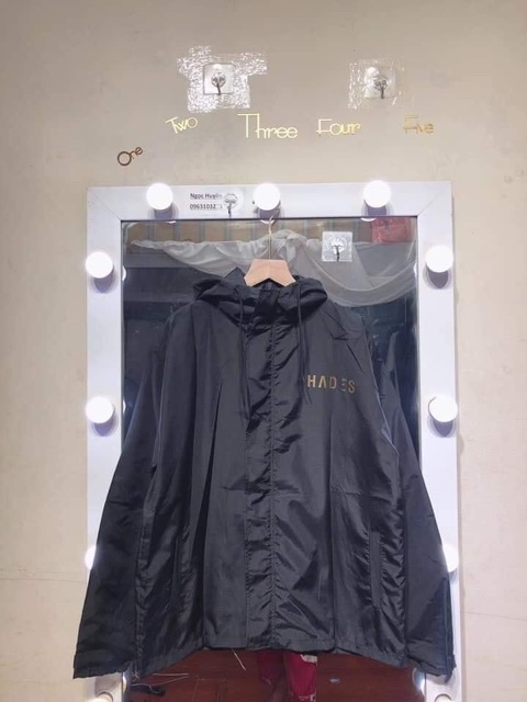 🔥 Áo Khoác Dù HADES Siêu Hot | BigBuy360 - bigbuy360.vn