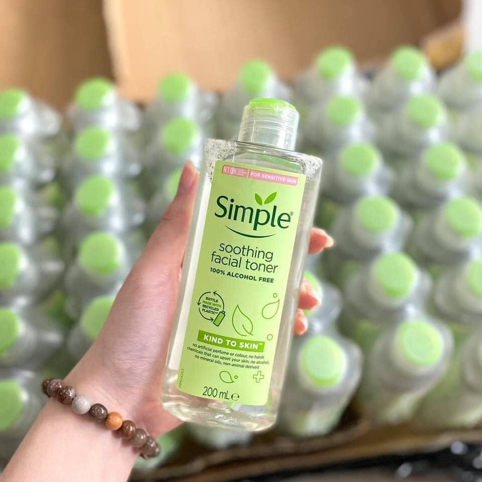 Bộ chăm sóc làm sạch da Sữa rửa mặt, Tẩy trang, Nước hoa hồng Toner hãng Simple UK cho da nhạy cảm | BigBuy360 - bigbuy360.vn