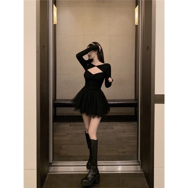 Váy Body Ôm Dáng Đuôi Tầng Xoè Đen Mun Sexy