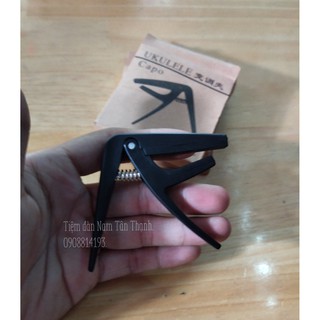 Capo ukulele