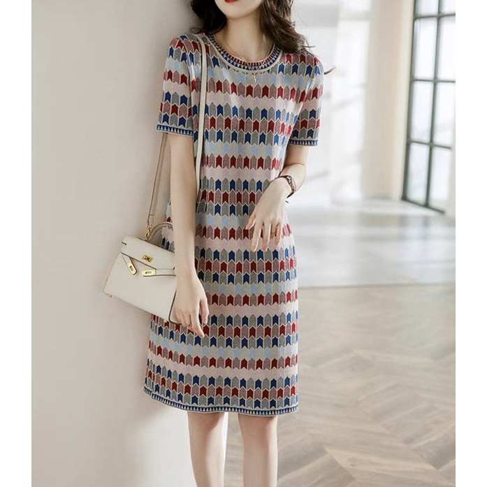 Váy len mongtoghi thổ cẩm
