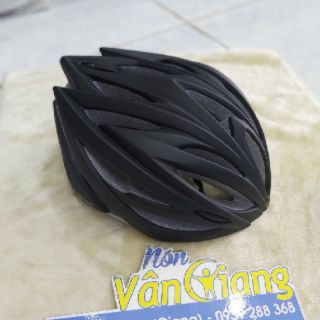 Nón thể thao xốp đúc Royal