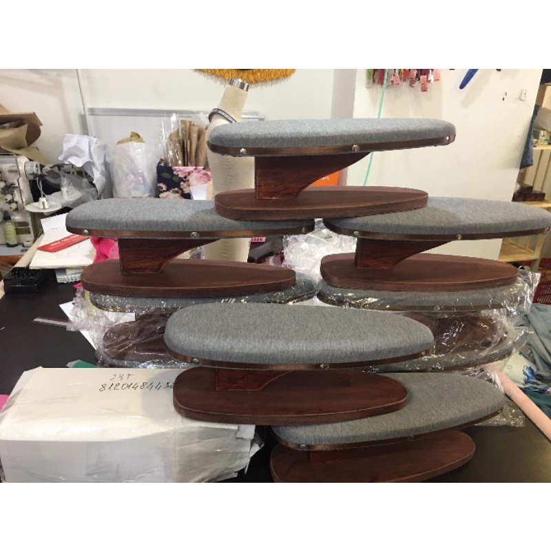 Cầu ủi quần áo