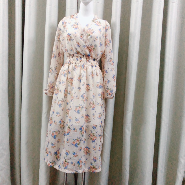 Đầm maxi NHIỀU MÀU đắp chéo ngực tay dài đầm vintage họa tiết hoa đầm bầu đi biển | BigBuy360 - bigbuy360.vn