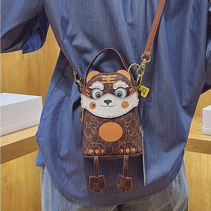 Túi Đeo Chéo Hình Búp Bê Dễ Thương Thời Trang 2022