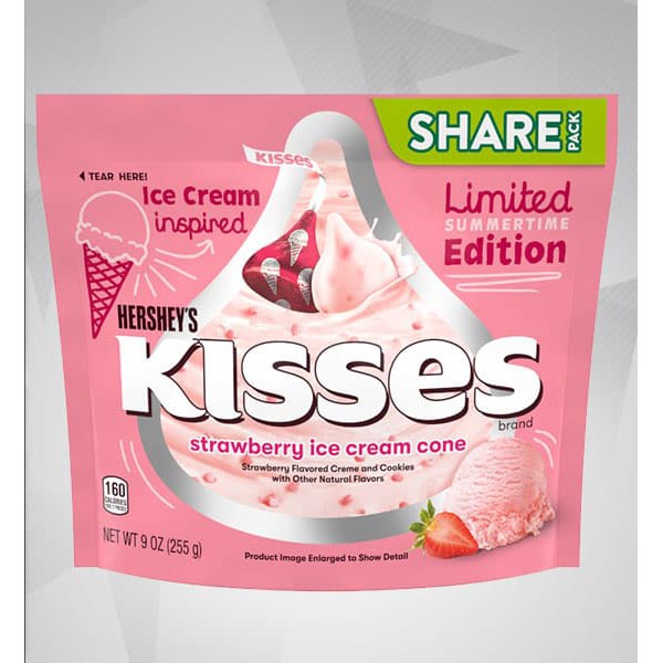 Socola sữa trắng Hershey's Kisses Strawberry Ice Cream Cone gói 255gr của Mỹ vị dâu và bánh cookies, date 02/22