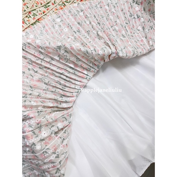 Sẵn đủ size Jane Váy ngắn hoa hai dây ôm eo Jennie Kim