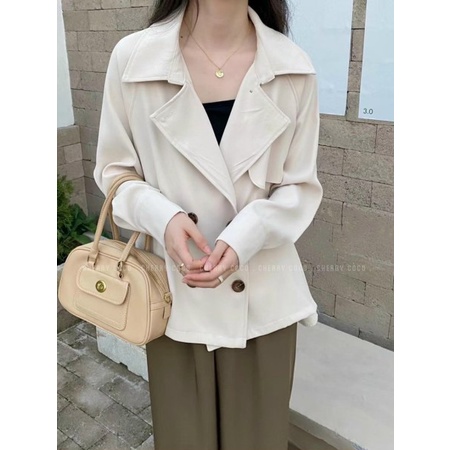 Áo mangto dáng ngắn bốn cúc 11102 CHERRY COCO