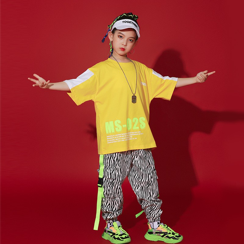 Trang Phục Cổ Vũ Phong Cách Hip Hop Cá Tính Cho Bé Trai