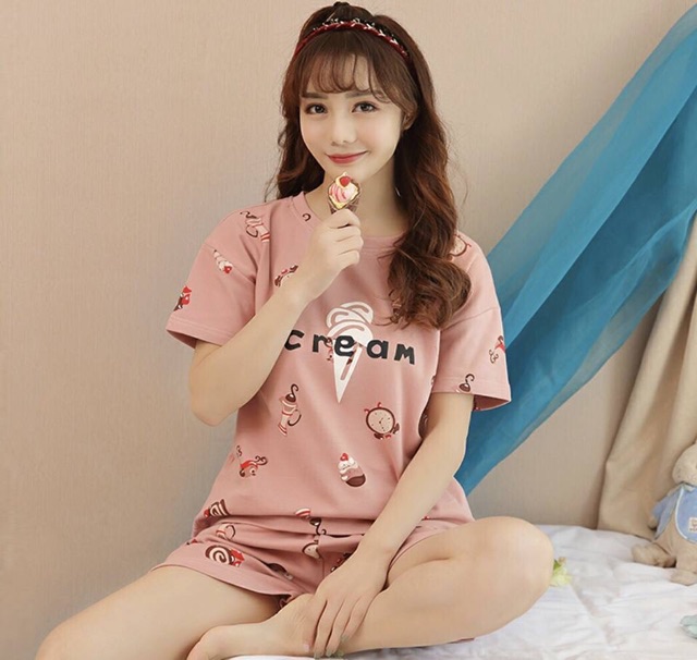 Bộ cotton ngắn Cream đồng hồ