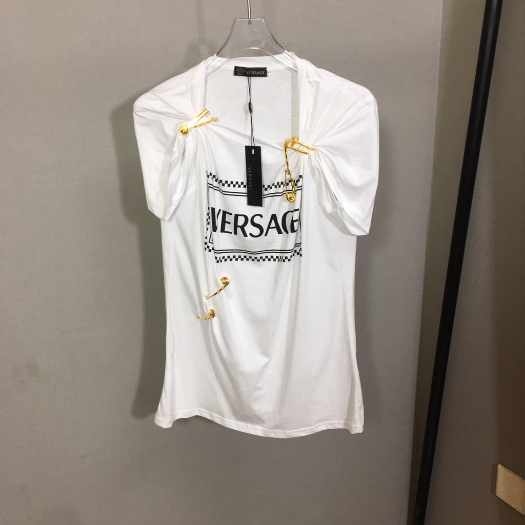 Áo thun nữ thời trang cao cấp Versace thiết kế phá cách phong cách cuốn hút