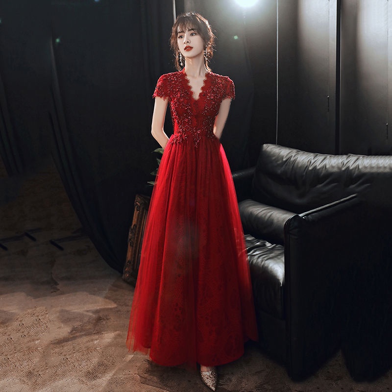 Đầm Cô Dâu Phong Cách Mới 2024 Sang Trọng