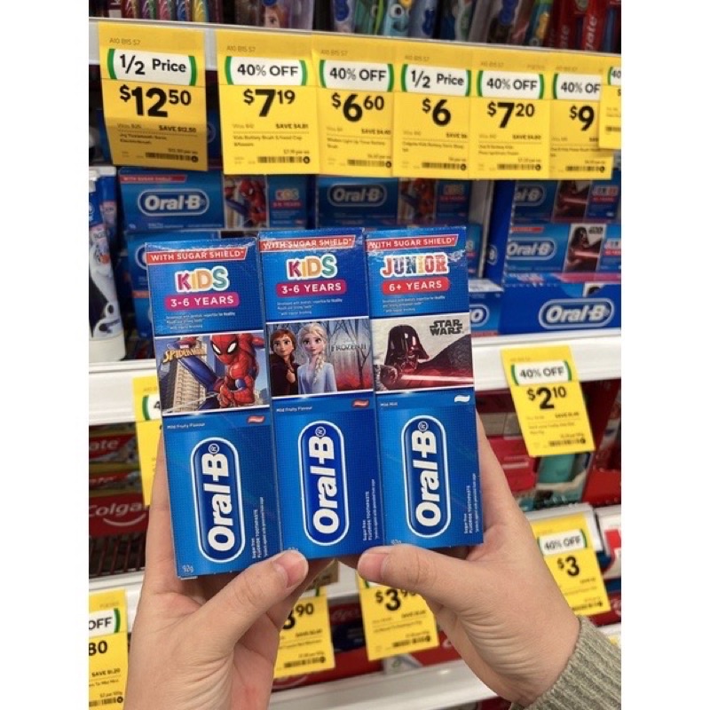 KEM ĐÁNH RĂNG ORAL-B KIDS 3+ TUỔI TRỞ LÊN 92g