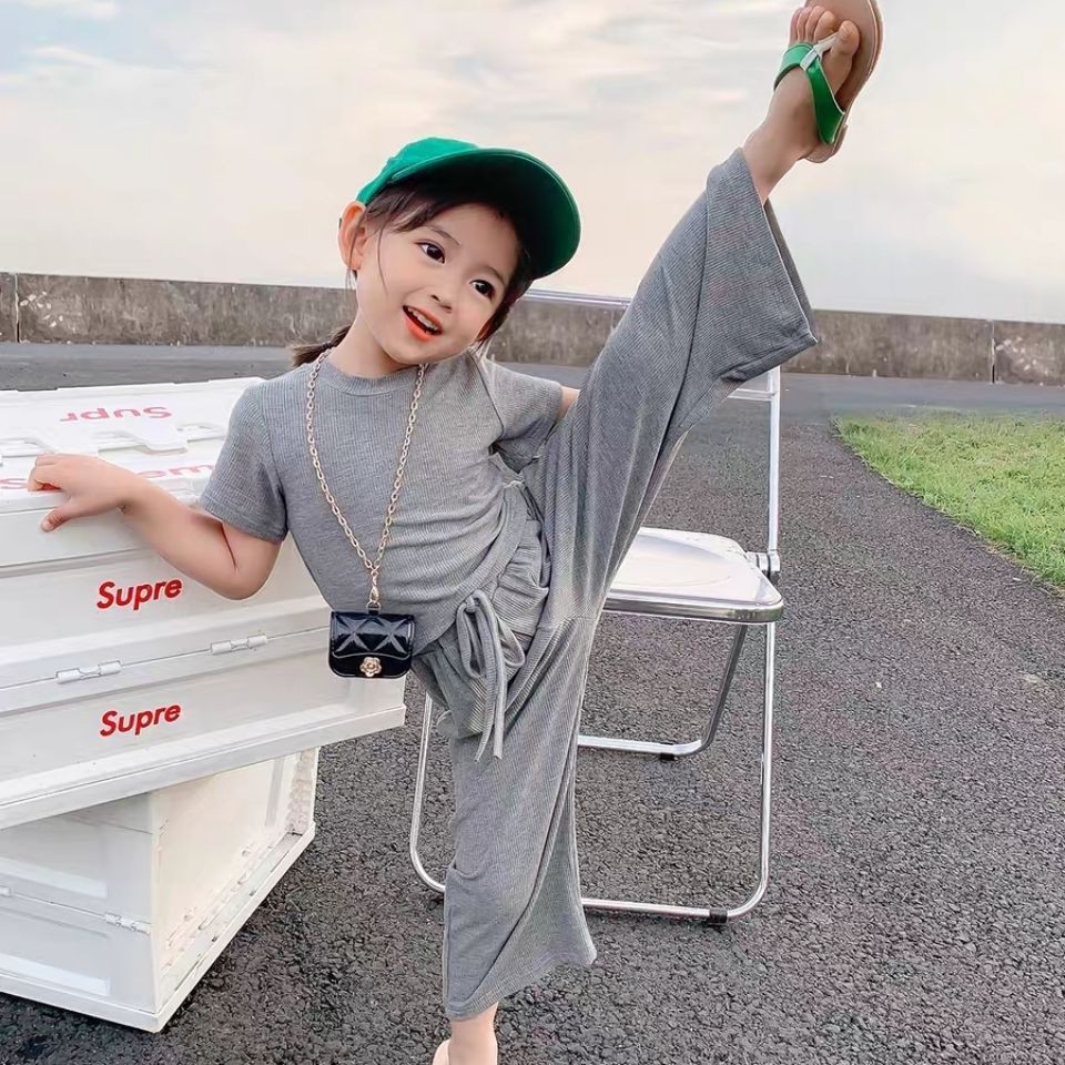 Áo Thun Tay Ngắn Và Quần Dài Kẻ Sọc Thời Trang Mùa Hè Cho Bé Gái