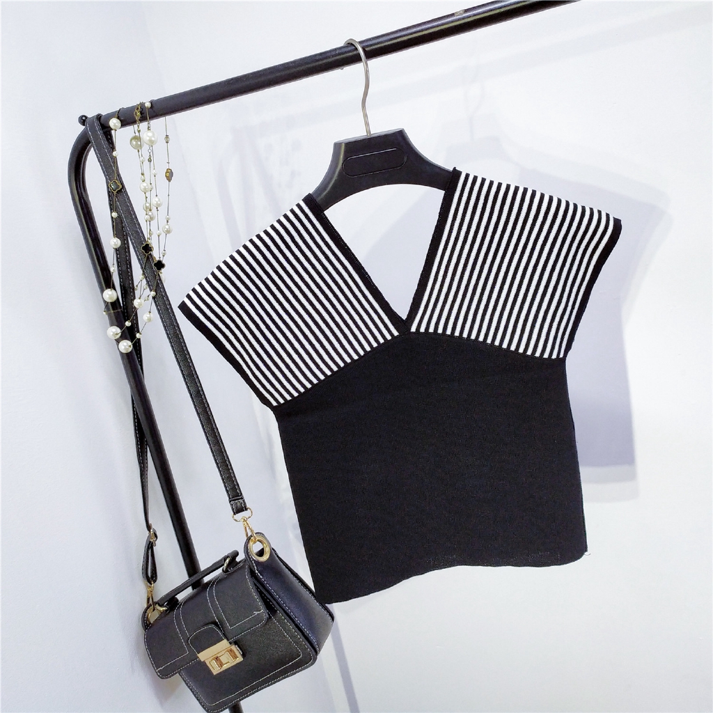 Áo dệt kim nữ không tay cổ chữ V hở lưng kẻ sọc gợi cảm | BigBuy360 - bigbuy360.vn