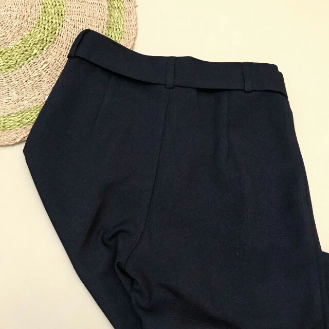 Quần tây TOPSHOP dáng baggy ( hình chụp thực tế tại shop ở hình cuối)