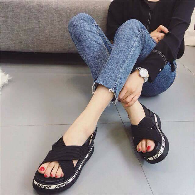 Sandanl đế xuồng