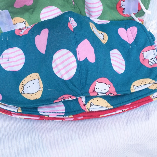 Khẩu trang cotton 3 lớp họa tiết cho nữ