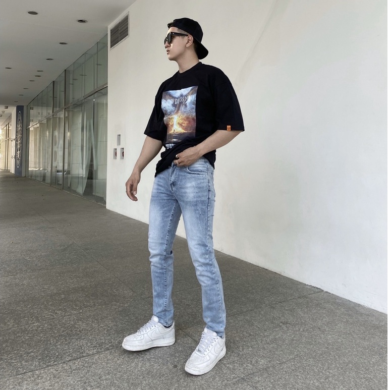 Quần Jeans Trơn Xanh Nhạt Basic Dễ Phối Đồ Dành Cho Nam Không Phai Màu