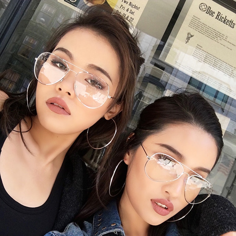 Kính mắt gọng kim loại chống tia uv bảo vệ đôi mắt