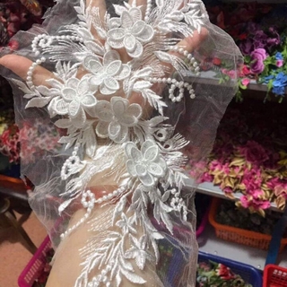 Vải ren đắp áo