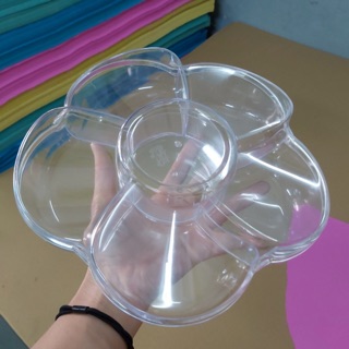 hộp đựng mứt tết hình hoa mai 5 cánh 60k