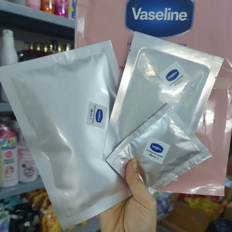 Kem tắm trắng da Vaseline Thái Lan whitening body shower 120gr