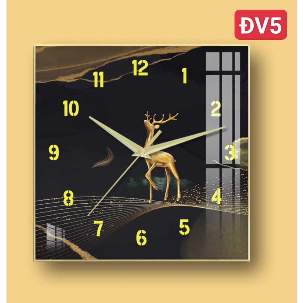 Đồng hồ treo tường VUADECOR hình vuông tráng gương kim trôi cao cấp (Tặng pin và đinh treo)