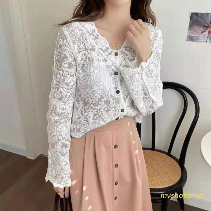 Áo Croptop Tay Dài Cổ Chữ V Thêu Hoa Phối Ren Thời Trang Cho Nữ