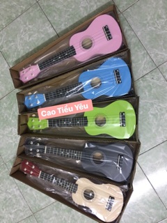 Ukulele soprano  Cao Tiểu Yêu