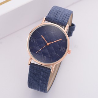 Đồng hồ quartz nữ dây da sang trọng