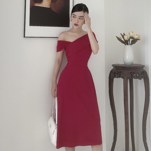 Đầm Trễ Vai Đắp Chéo HAZEL - D759