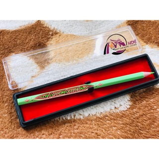 Bút chì khắc tên - Tặng hộp đựng trưng bày