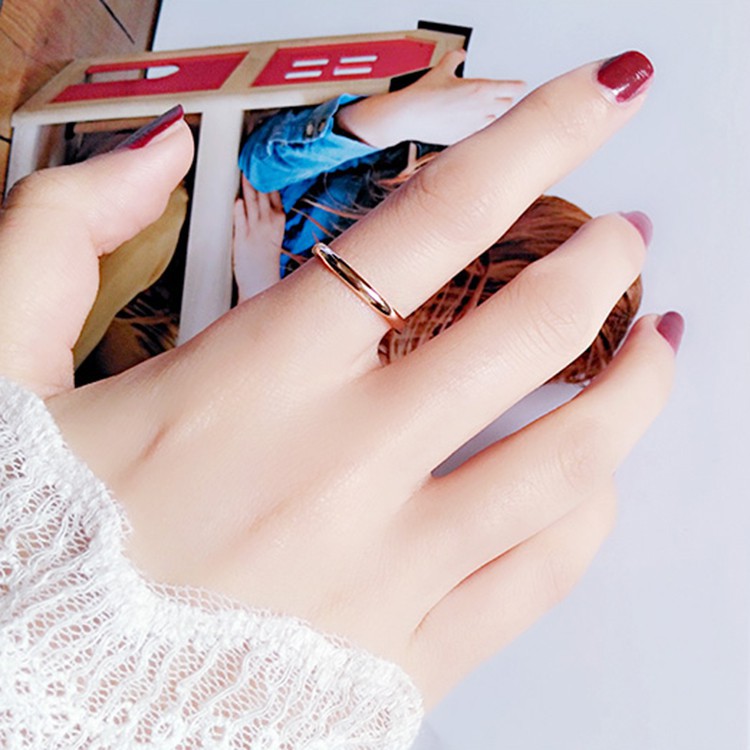 Nhẫn titan bóng B60 kiểu dáng thời trang dành cho cặp đôi