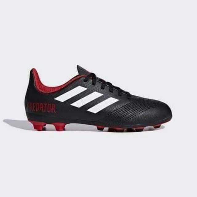 Giày đá bóng adidas hàng auth nhé
