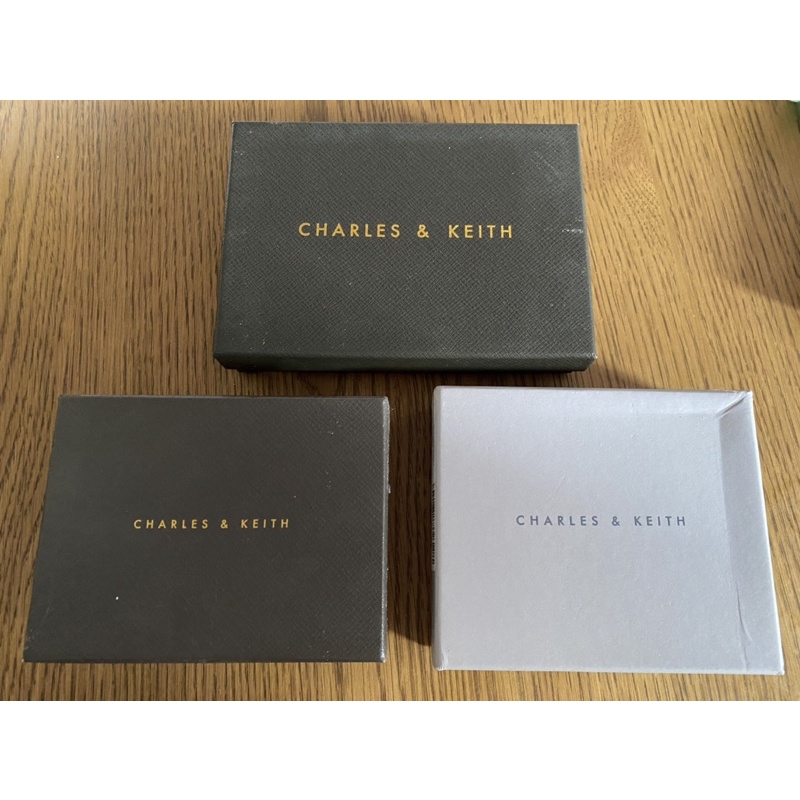 Hộp các loại Charles & Keith