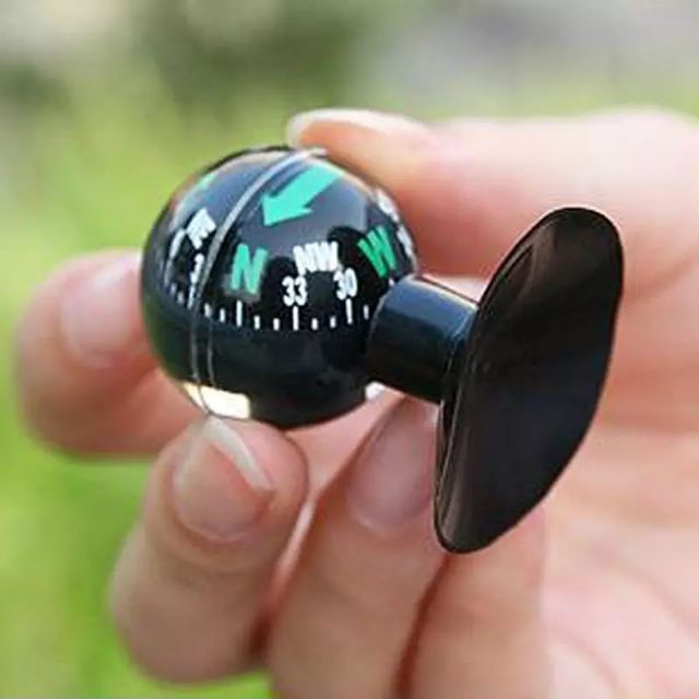 La bàn mini để trên xe MH29