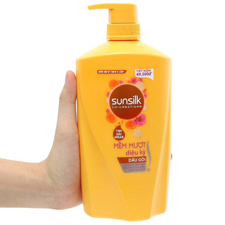 Dầu Gội Sunsilk Mềm Mượt Diệu Kỳ 900g màu vàng