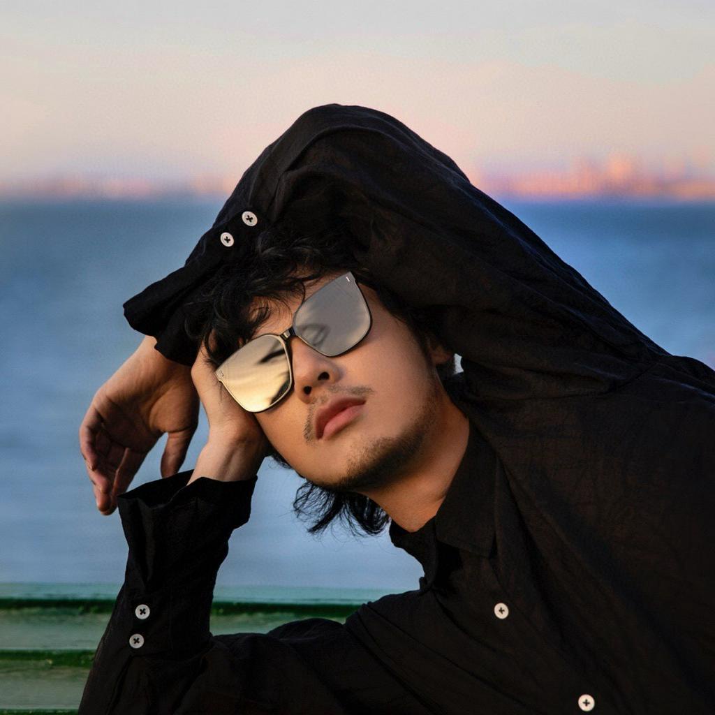 Kính Mát Vuông Nhỏ Chống Tia UV400 Màu Đen Phong Cách retro Hàn Quốc Cho Nam Và Nữ