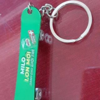 Móc khóa ván trượt Millo
