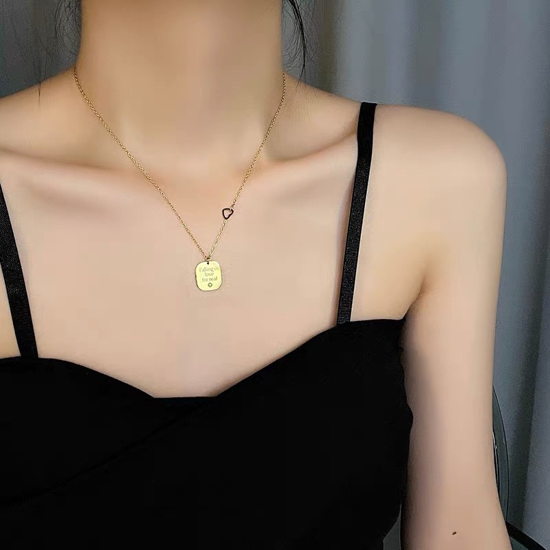 Vòng cổ thép titan mặt thẻ chữ thời trang