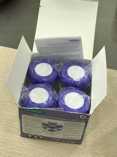 Bình trữ sữa momma lansinoh