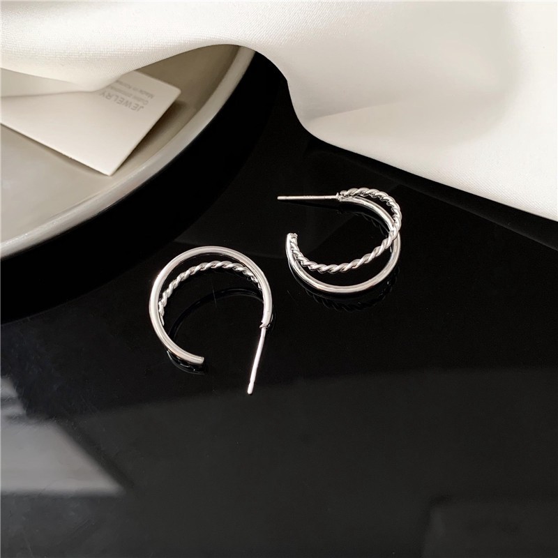 Hoa tai tròn mạ bạc 925 thời trang A0008