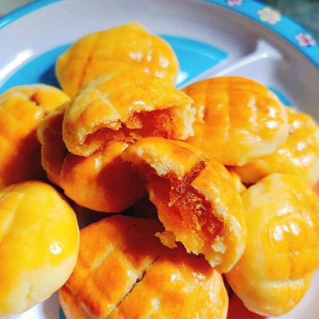 300gr Bánh dứa vỏ mềm nhà làm thơm bơ ăn là thích